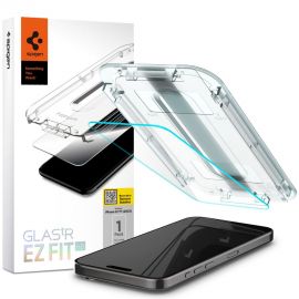 Skaidrus apsauginis stikliukas Apple Iphone 15 Pro "Spigen Glas.Tr Ez Fit"