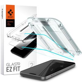 Skaidrus apsauginis stikliukas Apple Iphone 15 / 16 "Spigen Glas.Tr Ez Fit" 2vnt